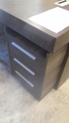 Кабинет руководителя в офисе компании "Айс Атлетик", г. Москва. Фото 2